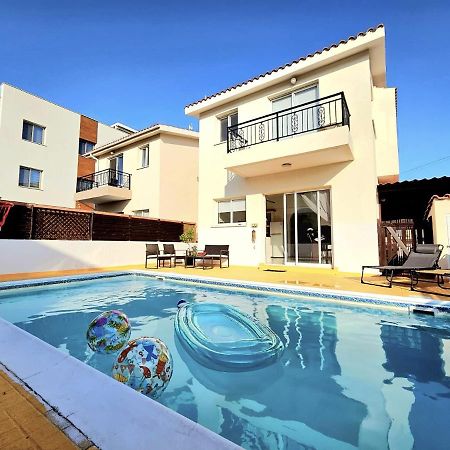 Spacious Villa With Private Pool Paphos Exterior foto